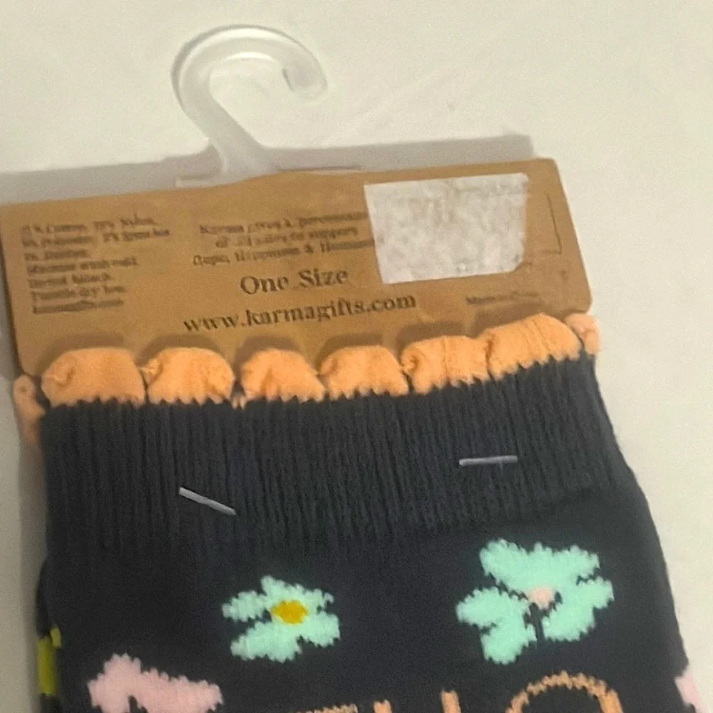 Karma Women's Floral Socks - Navy OSFM